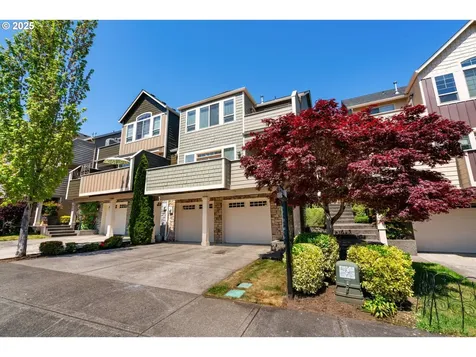 765 W U Street Washougal WA 98671