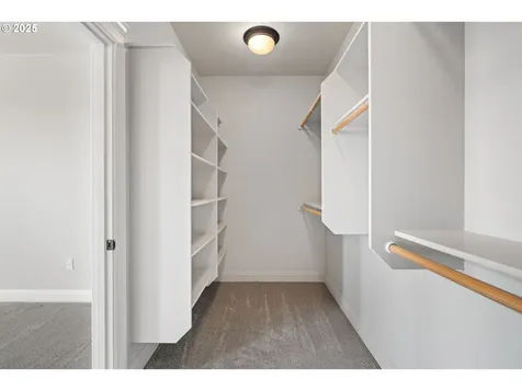 765 W U Street Washougal WA 98671