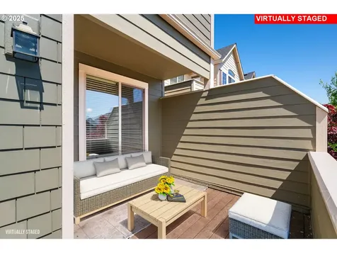 765 W U Street Washougal WA 98671