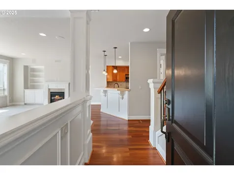 765 W U Street Washougal WA 98671