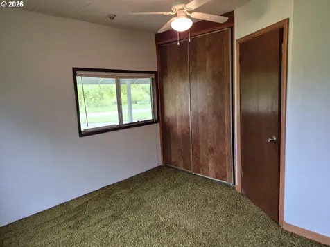 5659 SW Spring Hill Road Gaston OR 97119
