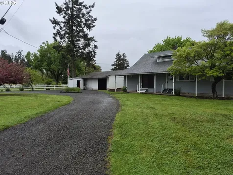 5659 SW Spring Hill Road Gaston OR 97119