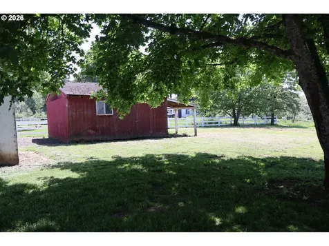 5659 SW Spring Hill Road Gaston OR 97119