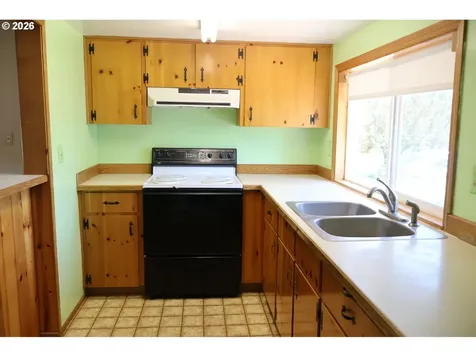 5659 SW Spring Hill Road Gaston OR 97119