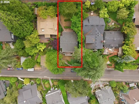 2790 SW Montgomery Drive Portland OR 97201
