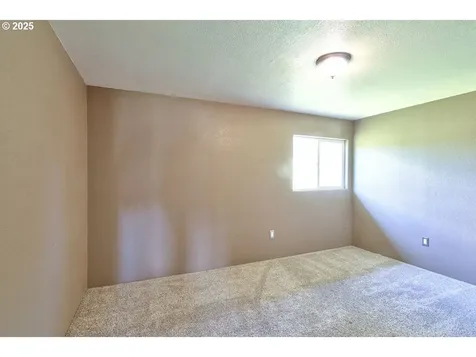 310 Cottonwood Street Gaston OR 97119