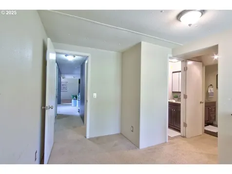 310 Cottonwood Street Gaston OR 97119