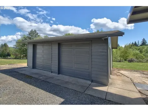 310 Cottonwood Street Gaston OR 97119