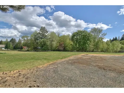 310 Cottonwood Street Gaston OR 97119