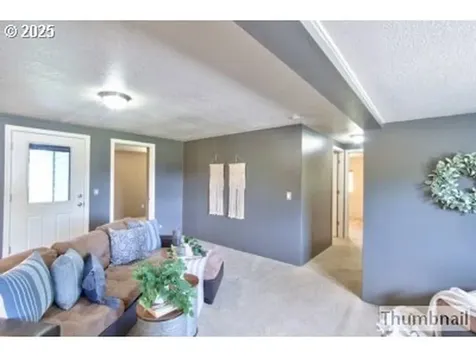 310 Cottonwood Street Gaston OR 97119