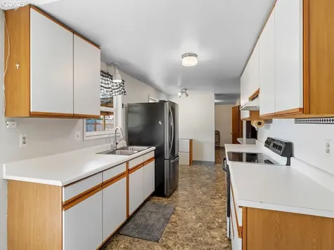8501 NE Lewis Drive Vancouver WA 98662