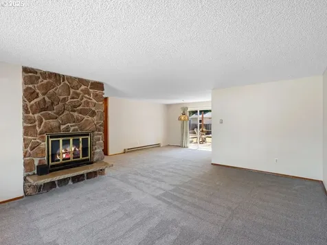 8501 NE Lewis Drive Vancouver WA 98662