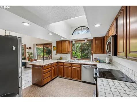 13620 SW Fern Street Portland OR 97223