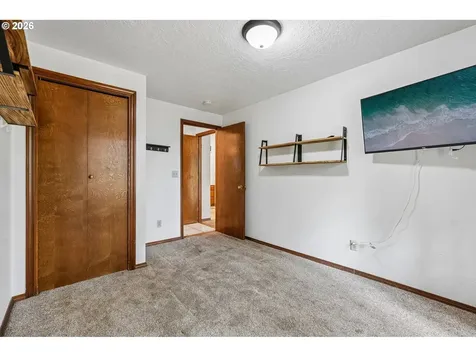 13620 SW Fern Street Portland OR 97223