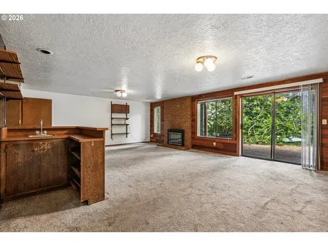 13620 SW Fern Street Portland OR 97223
