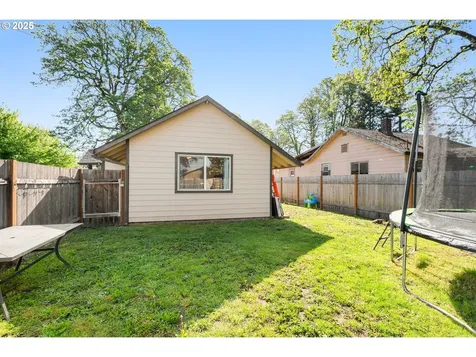 1427 N Davis Street Cornelius OR 97113