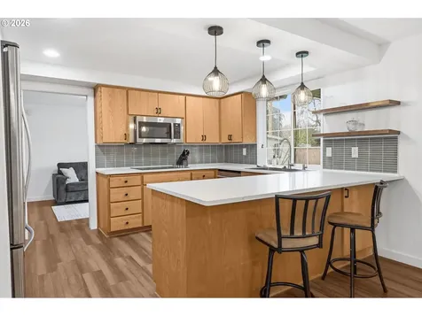 2439 Quince Street Eugene OR 97404
