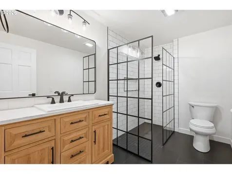 2439 Quince Street Eugene OR 97404