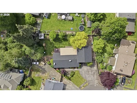 2439 Quince Street Eugene OR 97404
