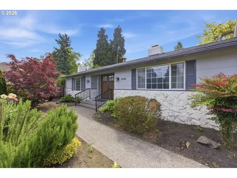 2439 Quince Street Eugene OR 97404