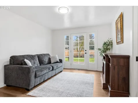 2439 Quince Street Eugene OR 97404