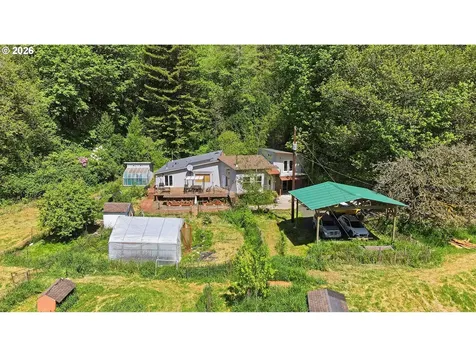 96863 Larson Lane North Bend OR 97459