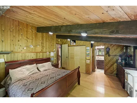 96863 Larson Lane North Bend OR 97459