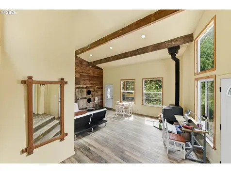 96863 Larson Lane North Bend OR 97459