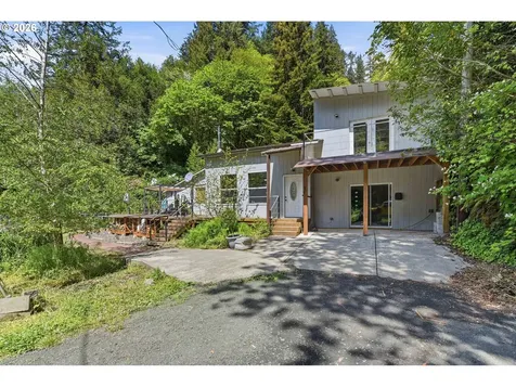 96863 Larson Lane North Bend OR 97459
