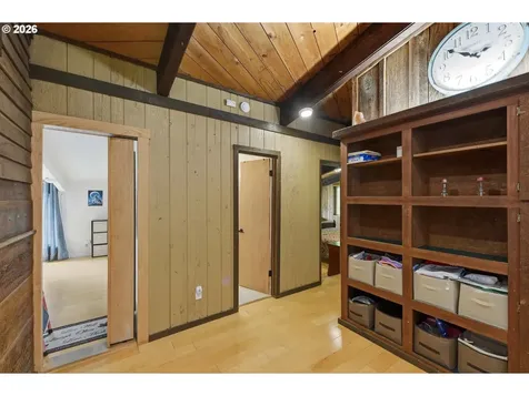 96863 Larson Lane North Bend OR 97459