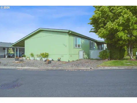 109 Blue Heron Drive Longview WA 98632