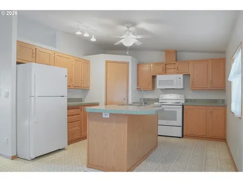 109 Blue Heron Drive Longview WA 98632
