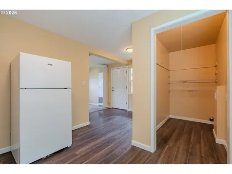 3211 E 17th Street Vancouver WA 98661