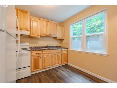 3211 E 17th Street Vancouver WA 98661
