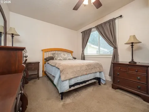 336 N 5th Street Carlton OR 97111