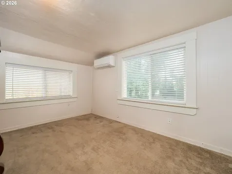 336 N 5th Street Carlton OR 97111