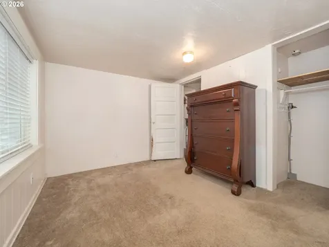 336 N 5th Street Carlton OR 97111