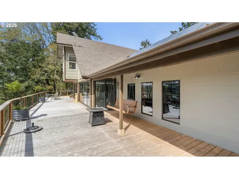 115 Legacy Drive Woodland WA 98674