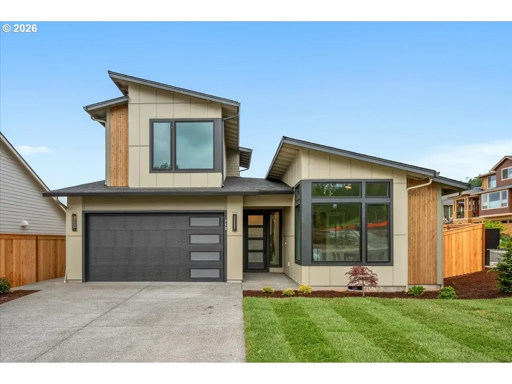750 N V Street Washougal WA 98671