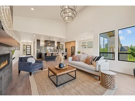750 N V Street Washougal WA 98671