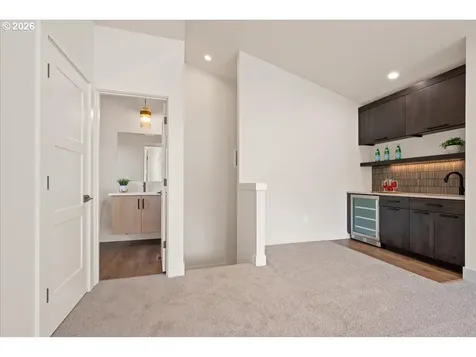 750 N V Street Washougal WA 98671
