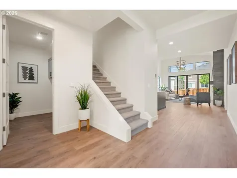 750 N V Street Washougal WA 98671