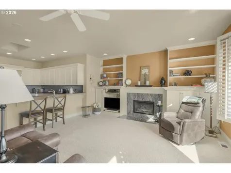 211 Alderwood Drive Chehalis WA 98532