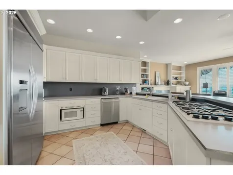 211 Alderwood Drive Chehalis WA 98532