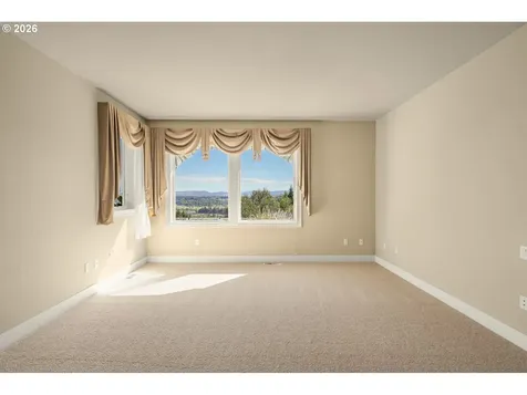 211 Alderwood Drive Chehalis WA 98532