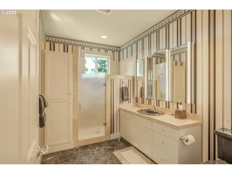 211 Alderwood Drive Chehalis WA 98532