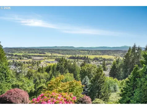 211 Alderwood Drive Chehalis WA 98532