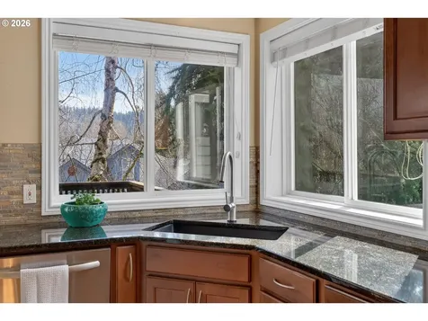 1235 11th Street West Linn OR 97068