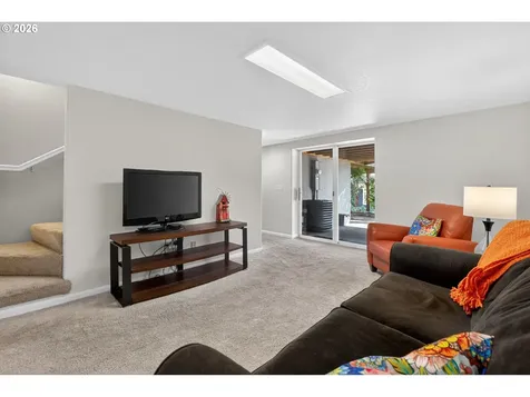 1235 11th Street West Linn OR 97068