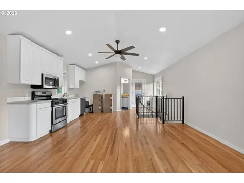 1235 11th Street West Linn OR 97068